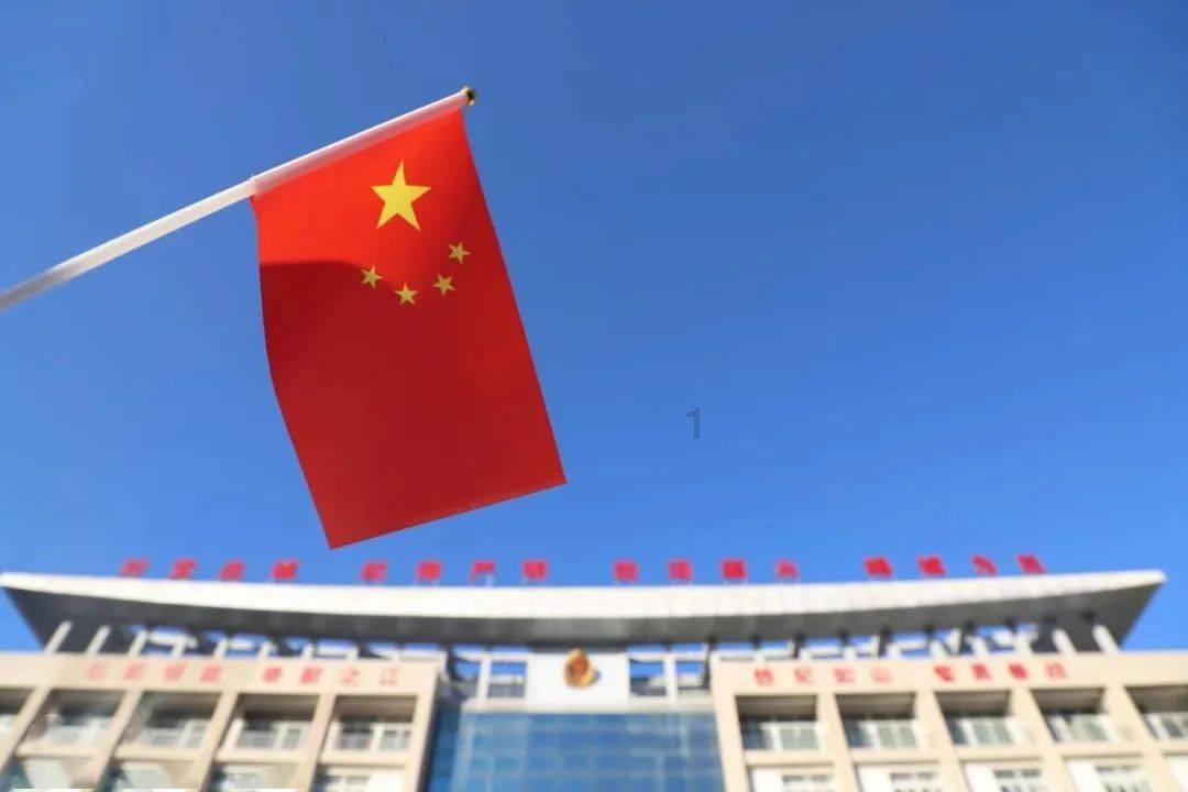 拼搏奋进 让美好蓝图变为施工图实景图——我市社会各界热议政府工作报告