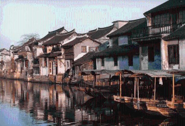 无人的神秘村