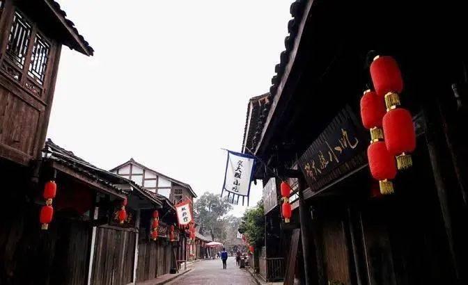 相扑选手大跳跃